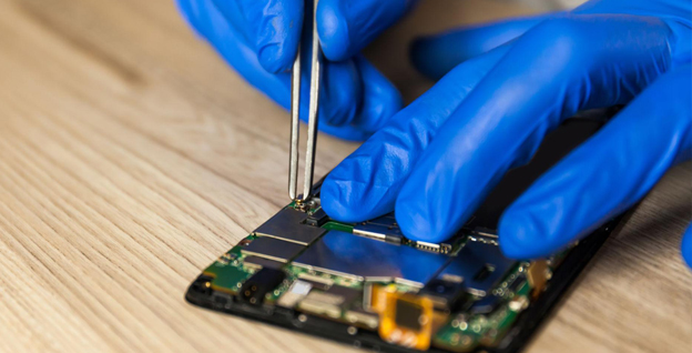 Phone Hawks Motherboard Repair